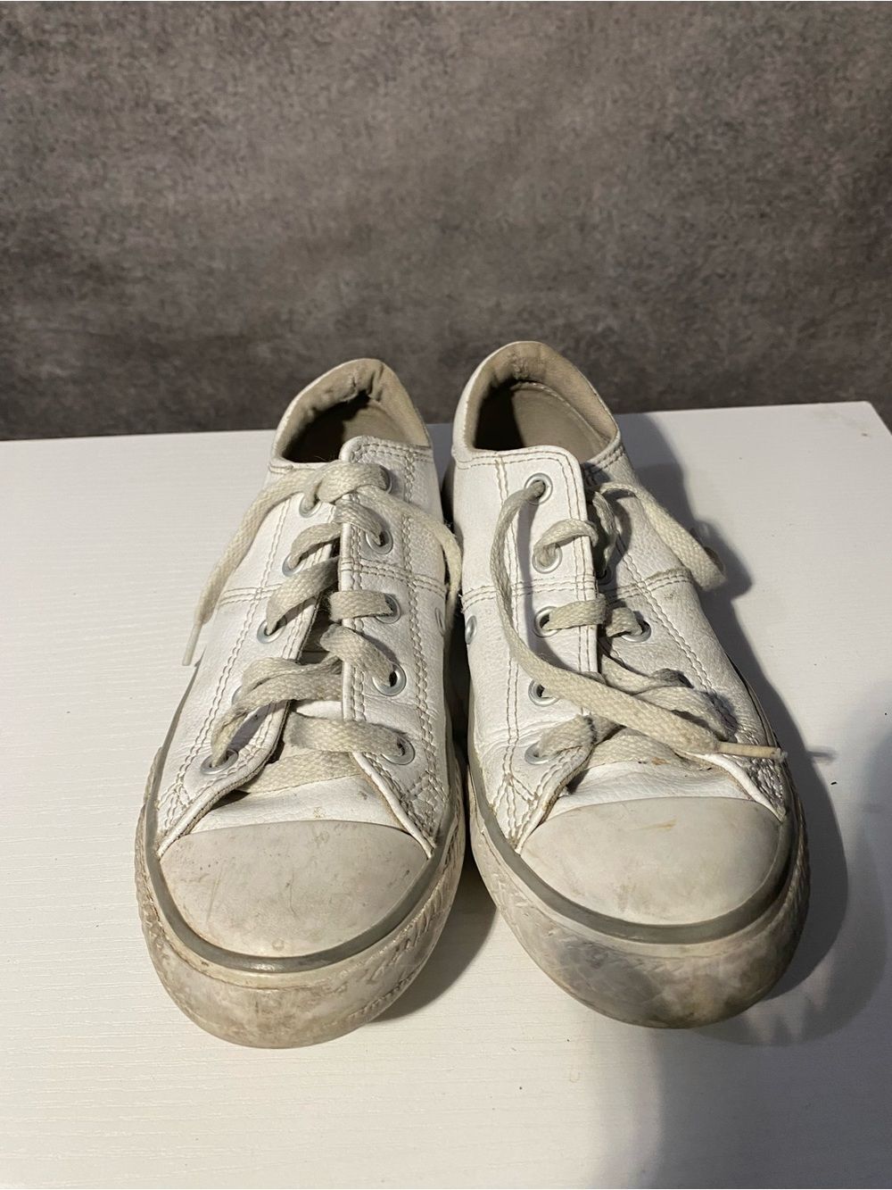 Converse All Star Leather Low Top Sneakers White Kids/Youth Size 1 US